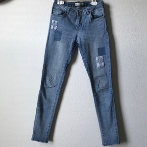 Levis 710 Jeans Super Skinny light blue  14 girls